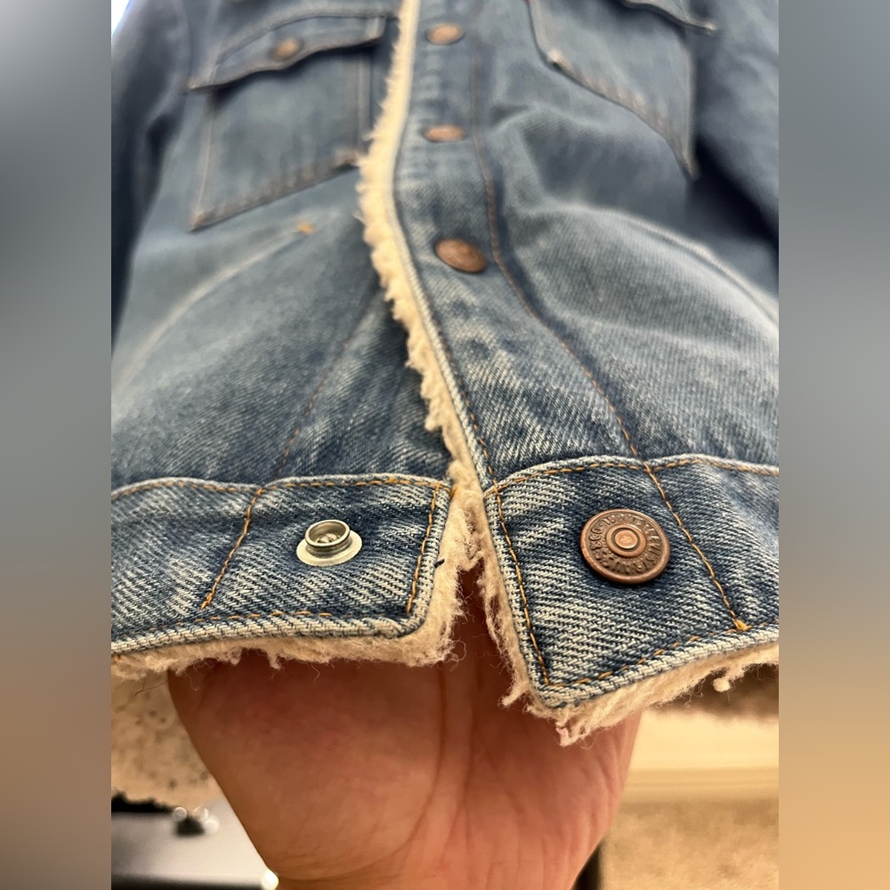 Vintage Levis Sherpa Jacket (70s-80s) - image 5